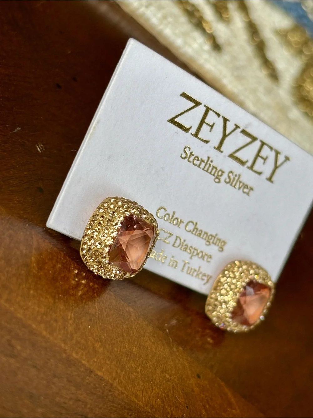 ZEYZEY 925 sterling silver stud earrings square color changing CZ diaspore stone